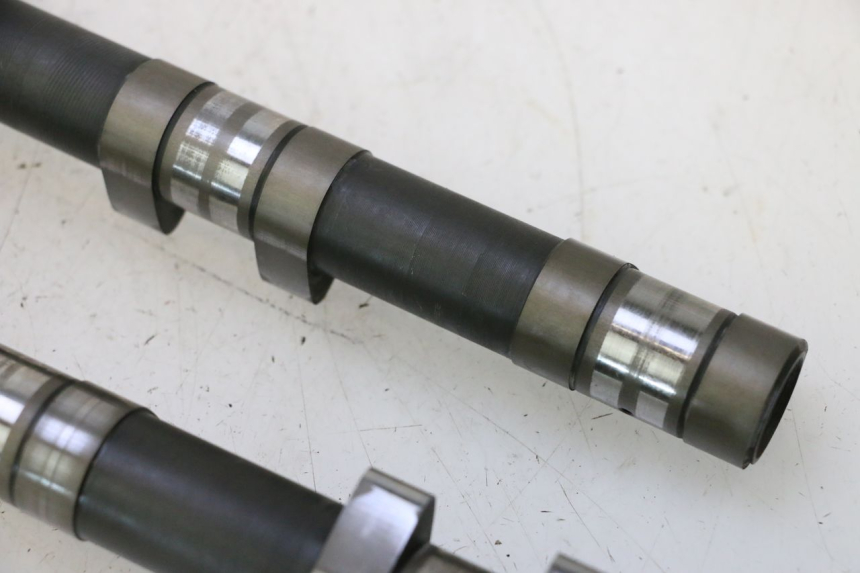 photo de ARBOL LEVAS YAMAHA FJR 1300 (2001 - 2005) - Marcados y referencias originales