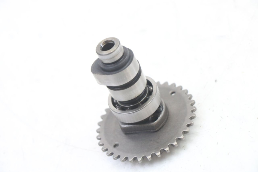 photo de ÁRBOL DE LEVAS PEUGEOT KISBEE 4T 50 (2010 - 2017) - Primer plano técnico