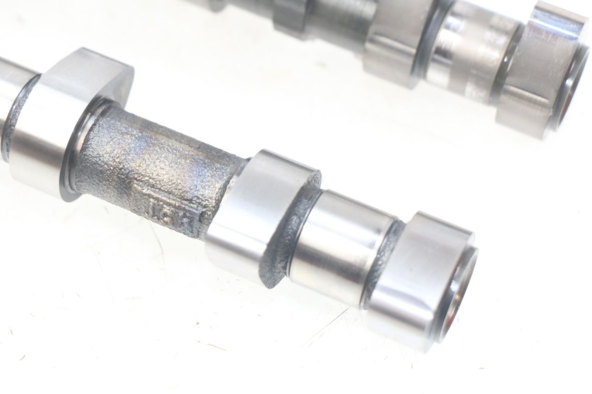 photo de ÁRBOL DE LEVAS YAMAHA MT-07 MT07 ABS 700 (2014 - 2017) - Detalles de los puntos de fijación