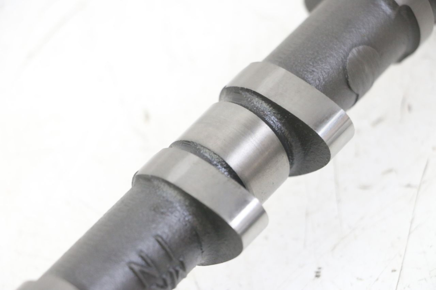 photo de ARBOL LEVAS ADMISION HONDA CB R 1000 (2018 - 2023) - Zoom estado de uso