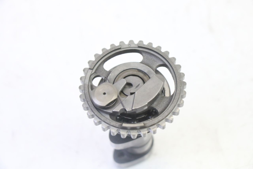 photo de ARBOL LEVAS INTAKE YAMAHA YZF YZ-F 450 (2014 - 2016) - Detalles de los puntos de fijación