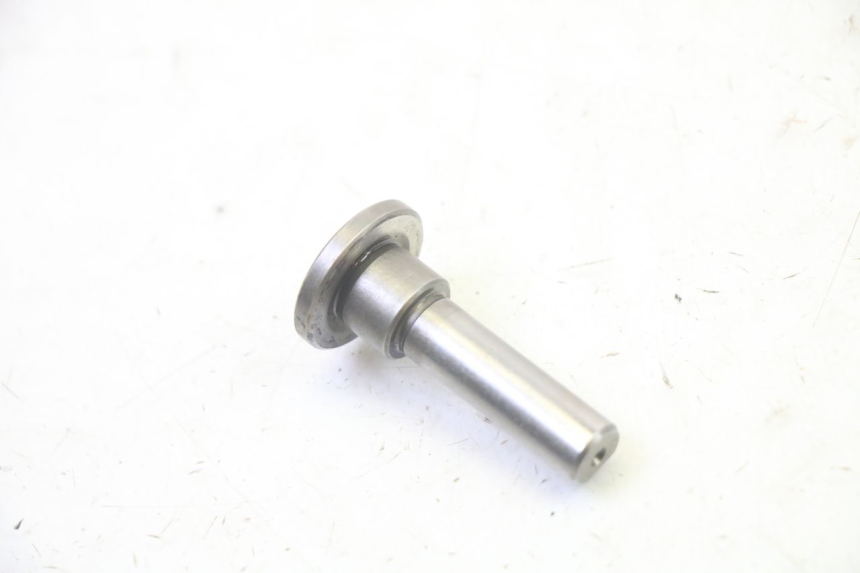 photo de EJE DE EMBRAGUE YAMAHA FZ6 N FAZER 600 (2004 - 2006) - Otra perspectiva