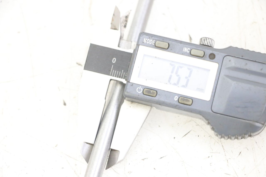 photo de EJE DE EMBRAGUE SUZUKI GS GSE 500 (2001 - 2003) - Detalle de la pieza