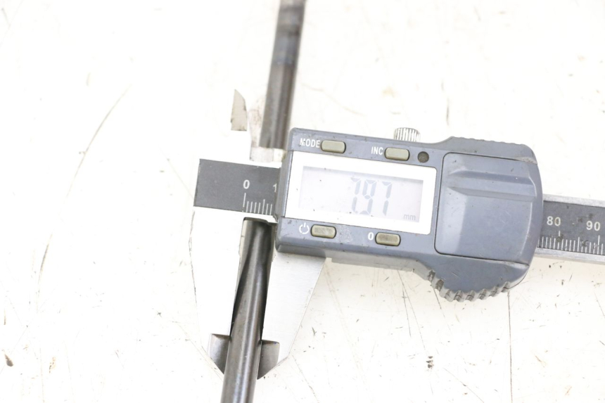 photo de EMBRAGUE EJE KAWASAKI GTR 1000 (1994 - 2004) - Detalle de la pieza