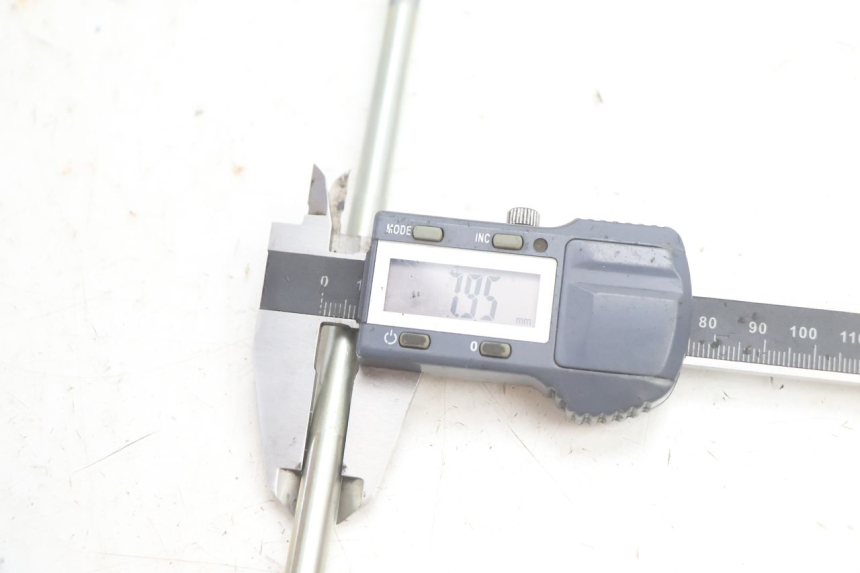 photo de EJE DE EMBRAGUE HONDA VFR FI RC46 800 (1998 - 2001) - Primer plano técnico