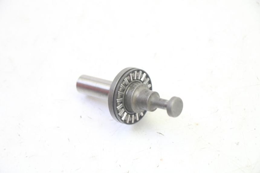 photo de EMBRAGUE EJE KAWASAKI ZR 7 750 (1999 - 2004) - Otra perspectiva