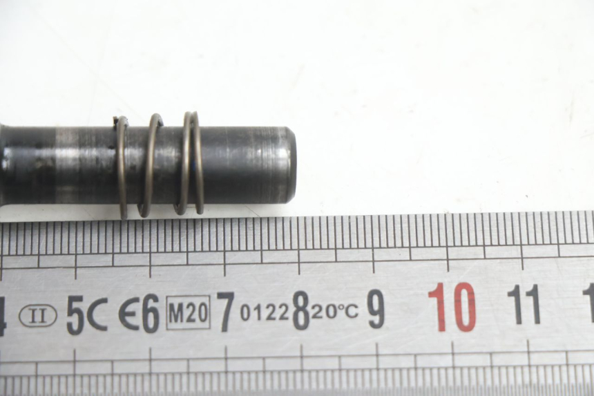 photo de EMBRAGUE EJE KAWASAKI ZX-6R ZX6R 600 (2000 - 2002) - Primer plano técnico
