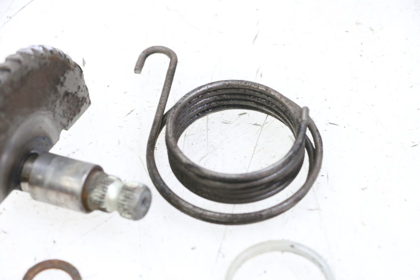 photo de EJE DE ARRANQUE KYMCO AGILITY 4T 50 (2005 - 2018) - Primer plano técnico