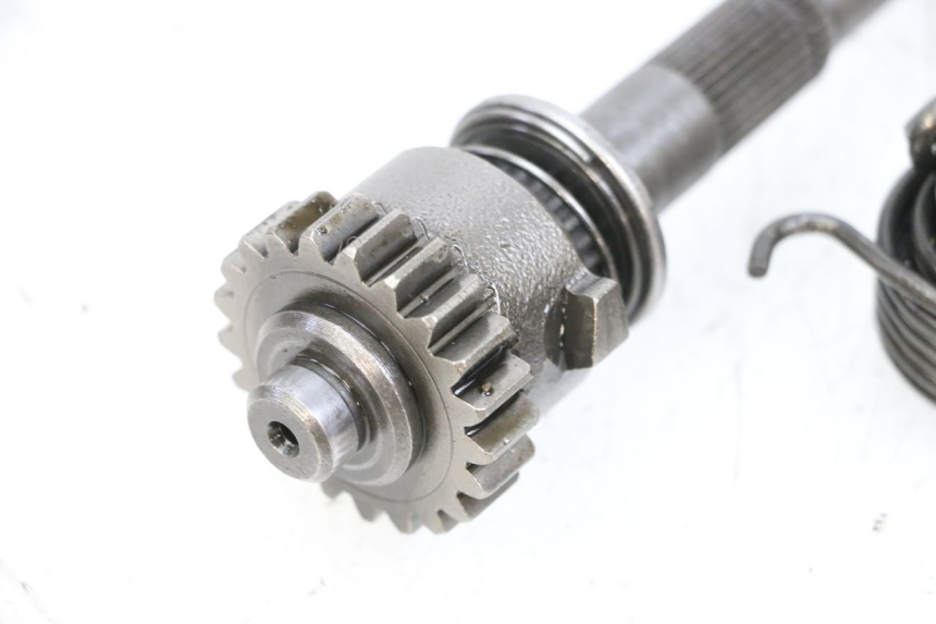 photo de EJE PEDAL ARRANQUE MAG POWER BOMBERS 4T 50 (2016 - 2026) - Primer plano técnico