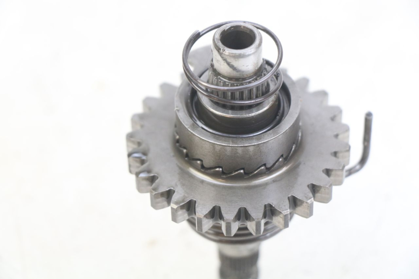 photo de EJE DE ARRANQUE HONDA CR 80 (2001 - 2003) - Primer plano técnico