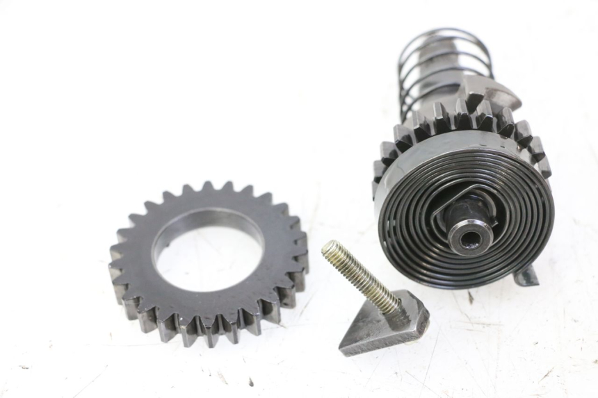 photo de EJE PEDAL ARRANQUE APRILIA ETX 125 (1998 - 2002) - Zoom estado de uso