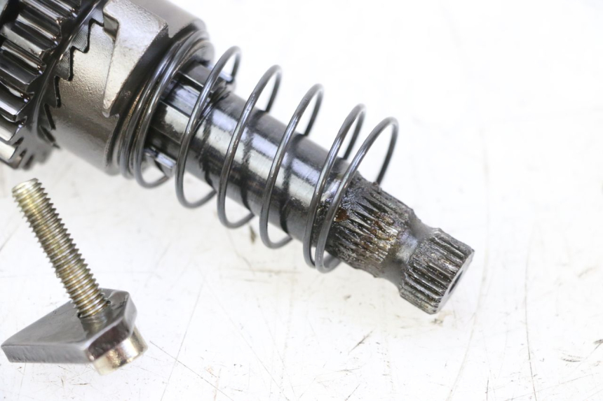 photo de EJE PEDAL ARRANQUE APRILIA ETX 125 (1998 - 2002) - Otra perspectiva