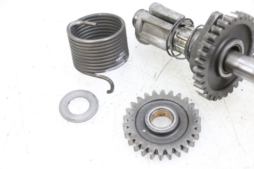 photo de ÁRBOL DE PATADA HYOSUNG GF 125 (2001 - 2005) - Detalles de los puntos de fijación