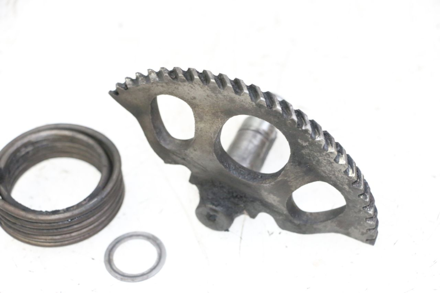 photo de EJE PEDAL ARRANQUE PIAGGIO LIBERTY 4T 50 (2009 - 2015) - Otra perspectiva