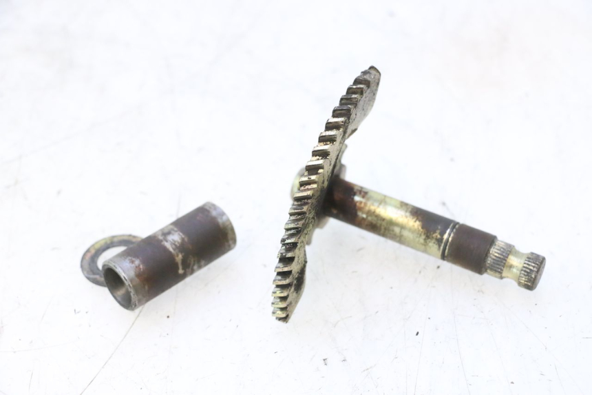 photo de EJE PEDAL ARRANQUE KEEWAY RY6 2T 50 (2011 - 2019) - Otra perspectiva