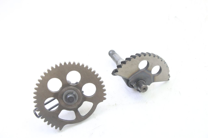 photo de EJE PEDAL ARRANQUE HYTRACK S 150 (2003 - 2011) - Detalle de la pieza