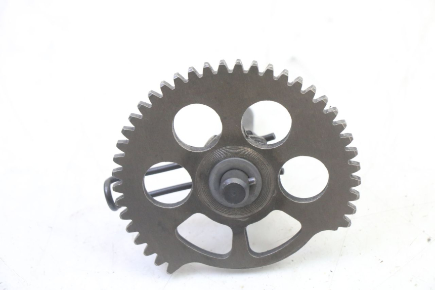 photo de EJE PEDAL ARRANQUE HYTRACK S 150 (2003 - 2011) - Primer plano técnico