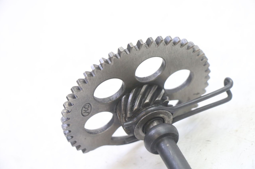 photo de EJE PEDAL ARRANQUE HYTRACK S 150 (2003 - 2011) - Detalles de los puntos de fijación