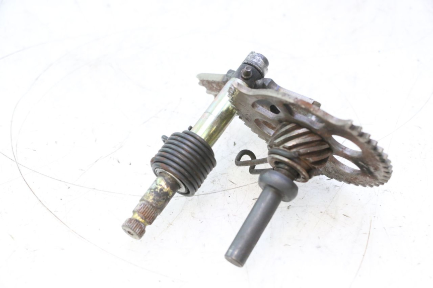 photo de EJE PEDAL ARRANQUE FYM SCOOTERONE 125 (2006 - 2008) - Detalle de la pieza
