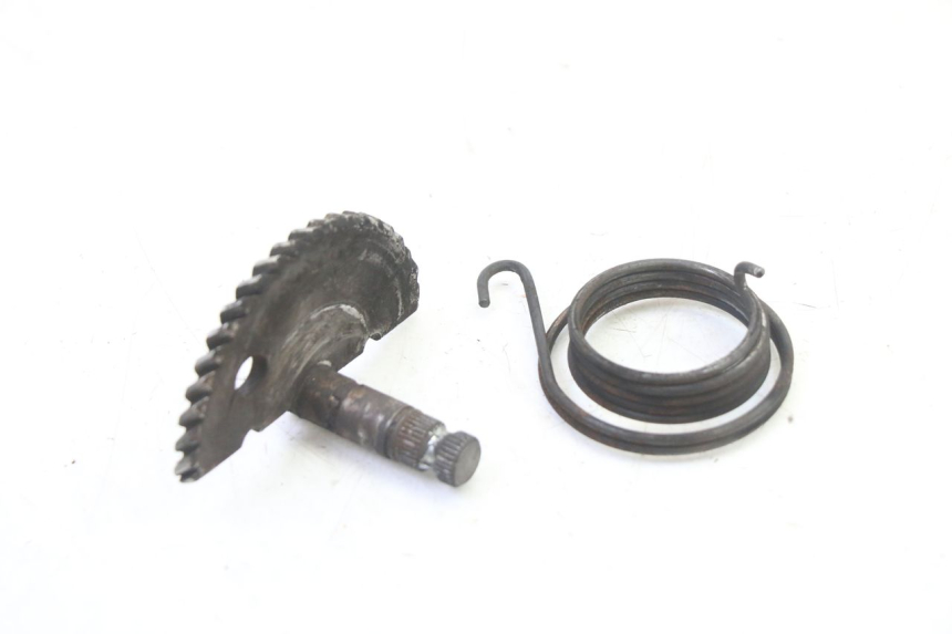 photo de EJE PEDAL ARRANQUE PEUGEOT SPEEDFIGHT 3 AIR 50 (2009 - 2015) - Otra perspectiva