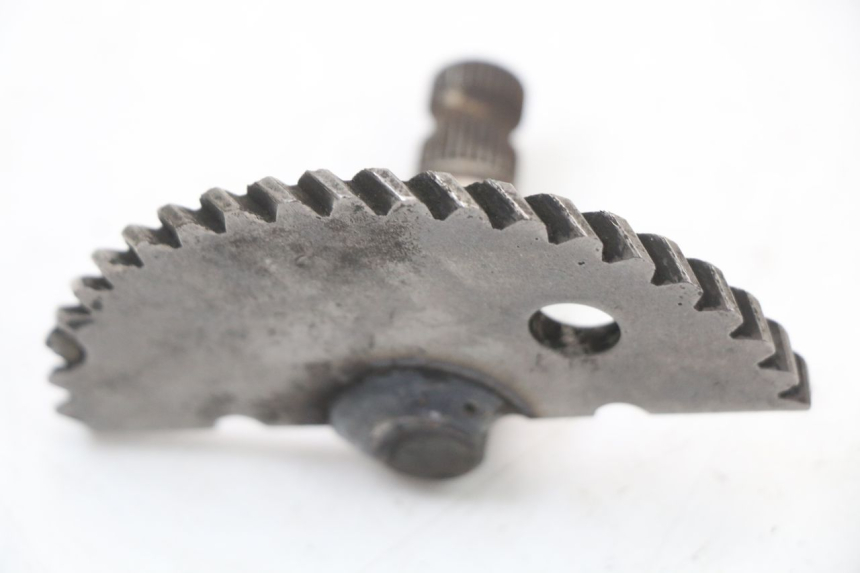 photo de EJE PEDAL ARRANQUE PEUGEOT STREETZONE I 2T 50 (2018 - 2020) - Zoom estado de uso