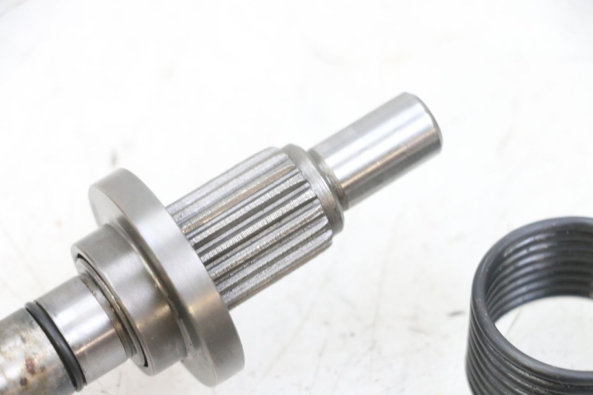 photo de EJE PEDAL ARRANQUE KSR TR SM 50 (2015 - 2018) - Detalles de los puntos de fijación