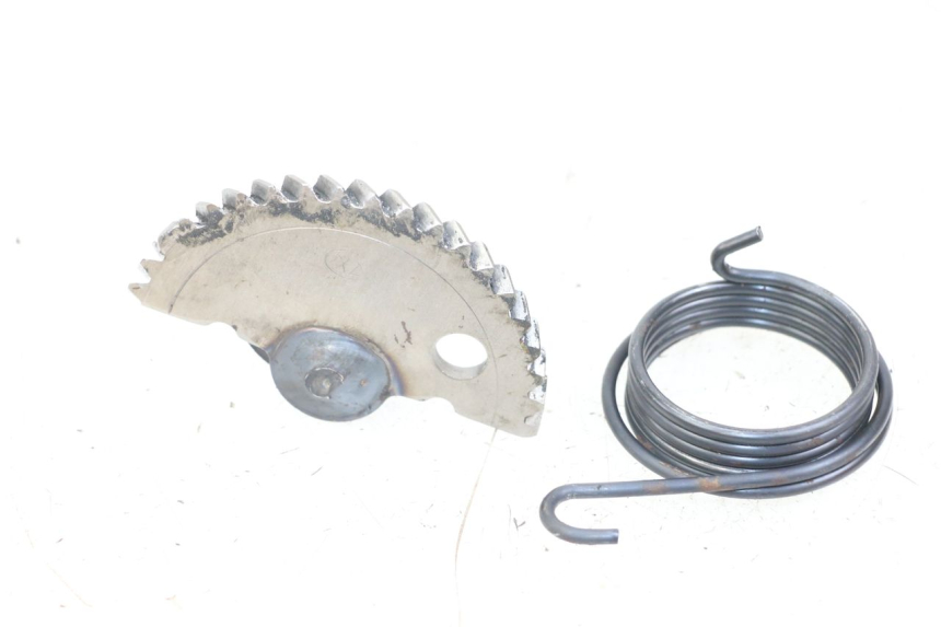 photo de EJE PEDAL ARRANQUE BAOTIAN TRAVEL SPIRIT 50 (2010 - 2012) - Detalle de la pieza