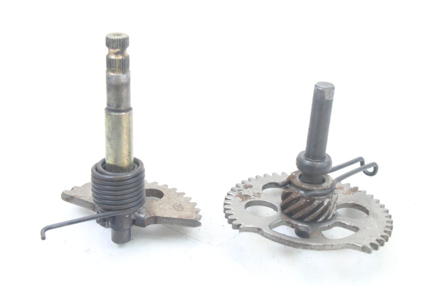 photo de EJE DE ARRANQUE VONROAD YIBEN 125 (2006 - 2010) - Otra perspectiva