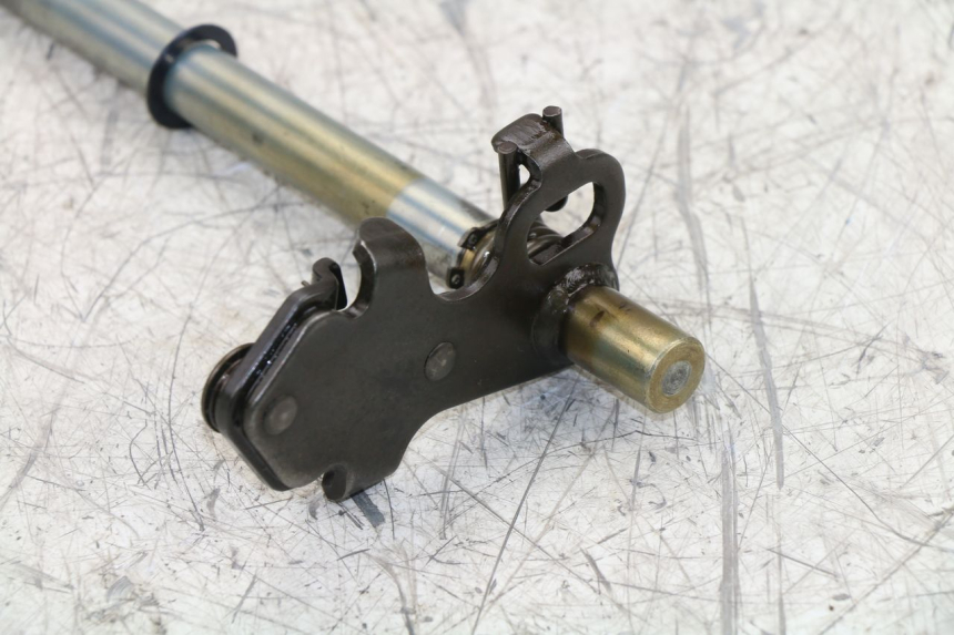 photo de EJE ENGRANAJE HONDA CB 500 (1997 - 2003) - Primer plano técnico