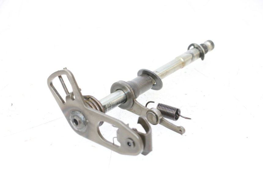 photo de EJE ENGRANAJE YAMAHA FJR 1300 (2001 - 2005) - Primer plano técnico