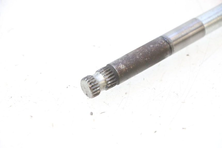photo de EJE ENGRANAJE SUZUKI GSF N BANDIT 1200 (2001 - 2005) - Primer plano técnico