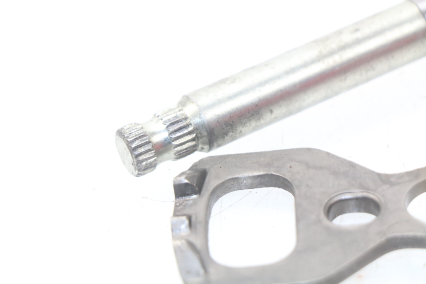 photo de EJE ENGRANAJE SUZUKI GSX-R GSXR K16 1000 (2012 - 2016) - Zoom estado de uso