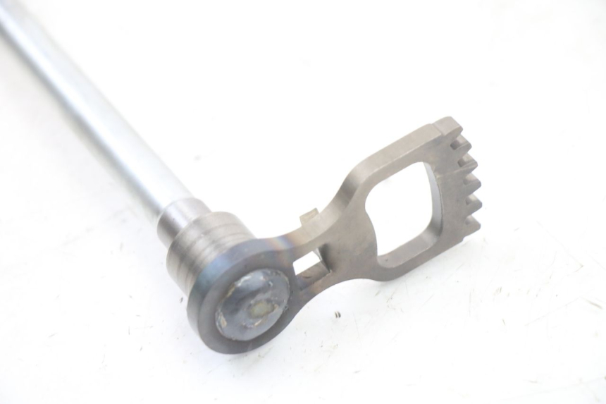 photo de EJE ENGRANAJE SUZUKI GSF S BANDIT 600 (2000 - 2004) - Detalle de la pieza