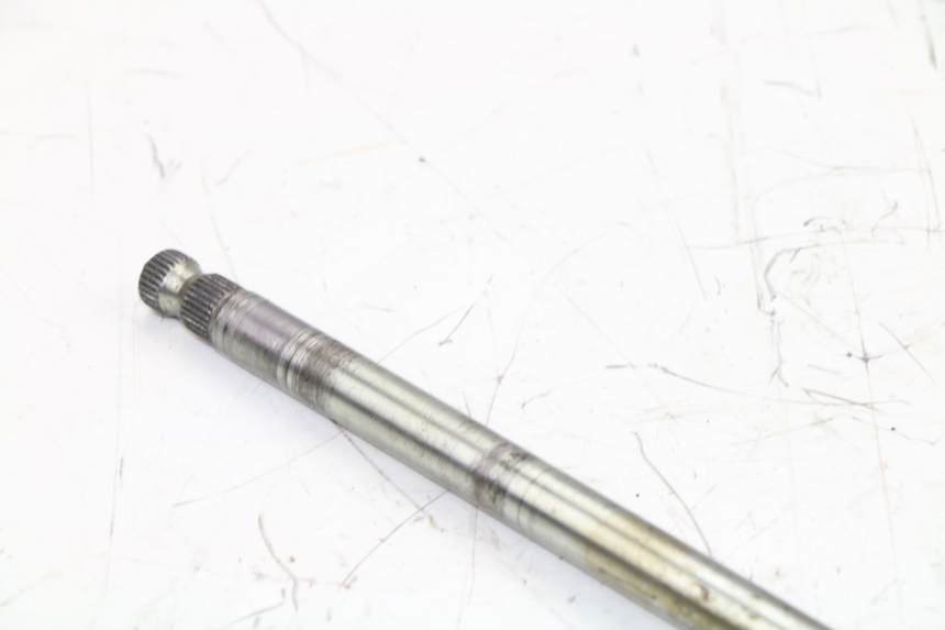 photo de EJE ENGRANAJE YAMAHA XJN DIVERSION 600 (2000 - 2003) - Primer plano técnico