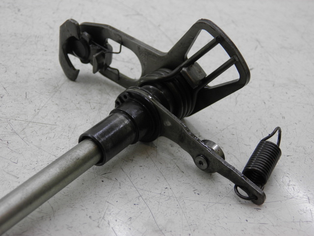 photo de EJE ENGRANAJE YAMAHA FJR 1300 (2004 - 2005) - Zoom estado de uso