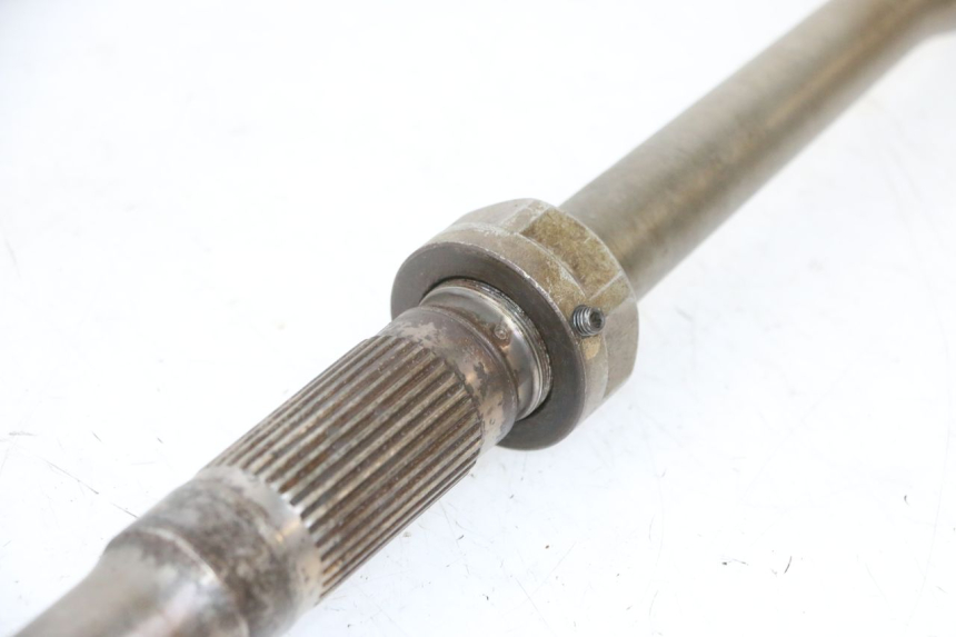 photo de EJE ENGRANAJES YAMAHA YFM R RAPTOR 250 (2008 - 2014) - Primer plano técnico