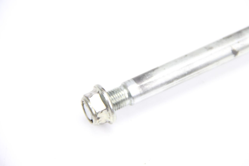 photo de EJE BASCULANTE HYOSUNG AQUILA GV 125 (2009 - 2016) - Otra perspectiva