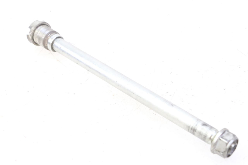 photo de EJE BASCULANTE HONDA CBR RR FIREBLADE 900 (1992 - 1994) - Primer plano técnico