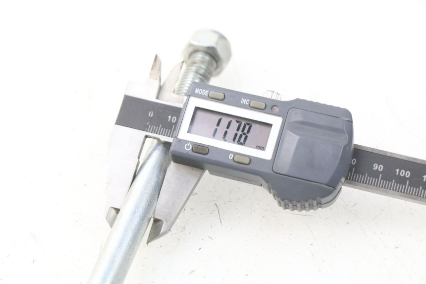 photo de EJE BASCULANTE DERBI DIRT BOY 4T 50 - Otra perspectiva