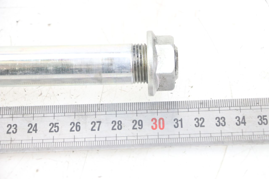 photo de EJE BASCULANTE KAWASAKI ER-6 ER6 N 650 (2012 - 2016) - Detalle de la pieza