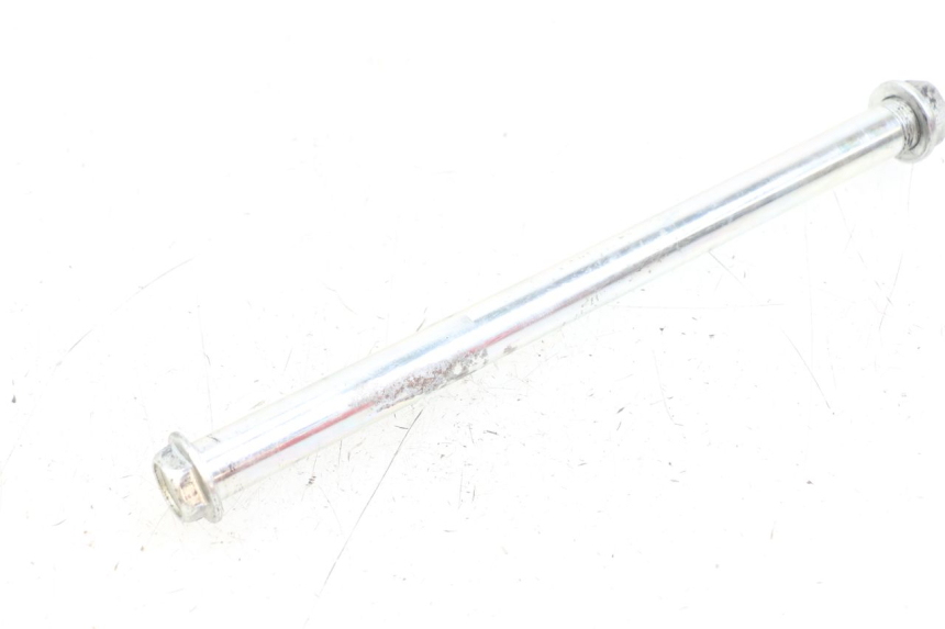 photo de EJE BASCULANTE KAWASAKI ER-6 ER6 N 650 (2012 - 2016) - Primer plano técnico