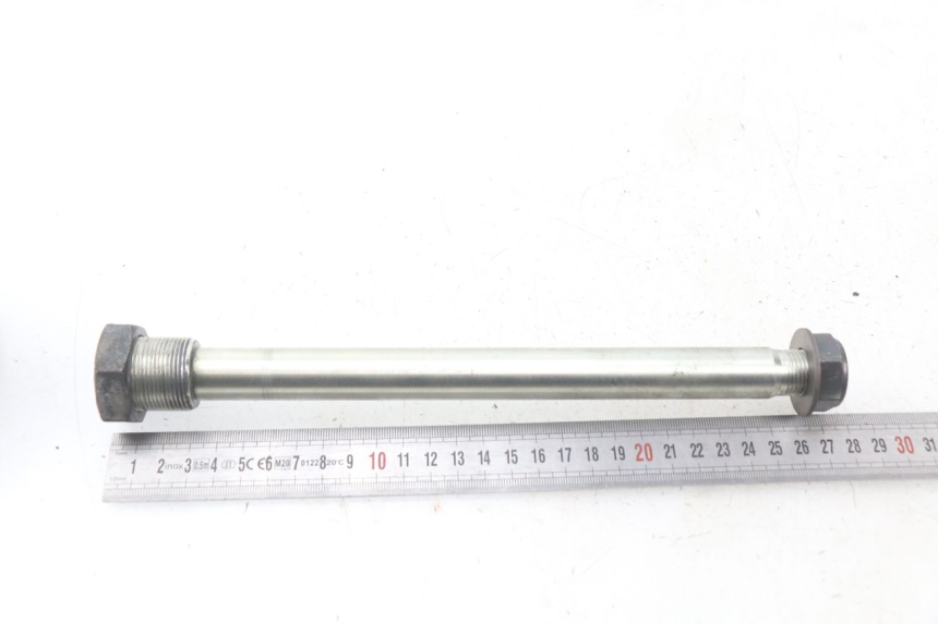 photo de EJE BASCULANTE YAMAHA FJR ABS 1300 (2006 - 2012) - Zoom estado de uso