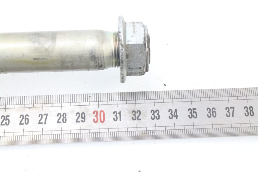 photo de EJE BASCULANTE SUZUKI GSX-R GSXR 600 (2008 - 2010) - Detalle de la pieza