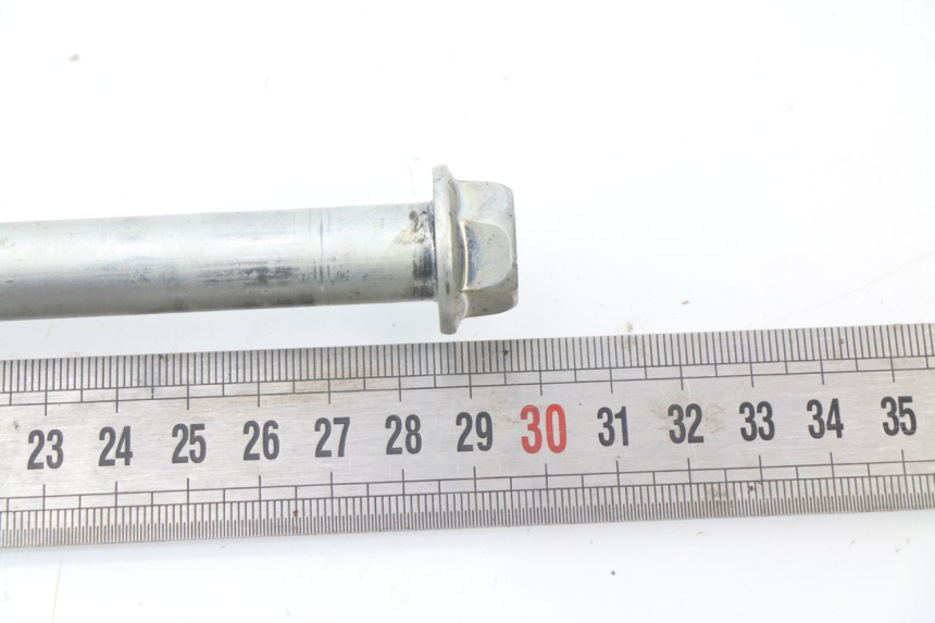 photo de EJE BASCULANTE SUZUKI GSXF GSX F 600 (1988 - 1997) - Detalle de la pieza