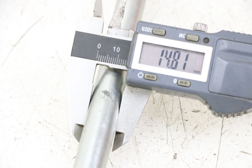 photo de EJE BASCULANTE HONDA VT C2 SHADOW 750 (1997 - 2001) - Detalle de la pieza