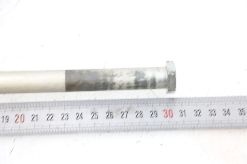 photo de EJE BASCULANTE YAMAHA MT-07 MT07 ABS 700 (2018 - 2020) - Zoom estado de uso