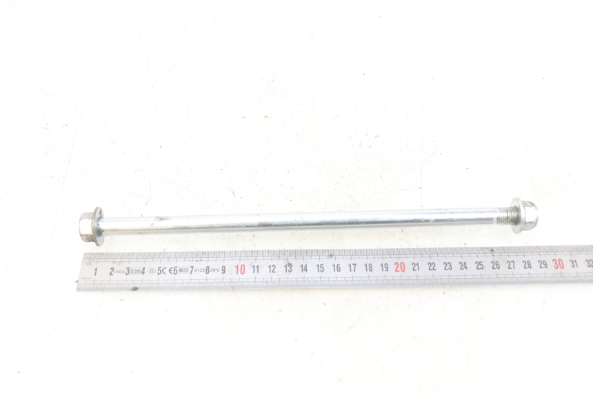 photo de EJE BRAZO OSCILANTE YAMAHA MT ABS 125 (2014 - 2018) - Otra perspectiva