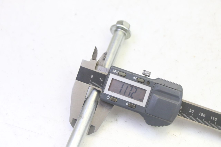 photo de EJE BASCULANTE APOLLO RFZ 125 - Primer plano técnico