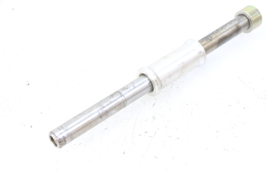 photo de EJE BASCULANTE TRIUMPH SPRINT 900 (1995 - 1998) - Detalle de la pieza