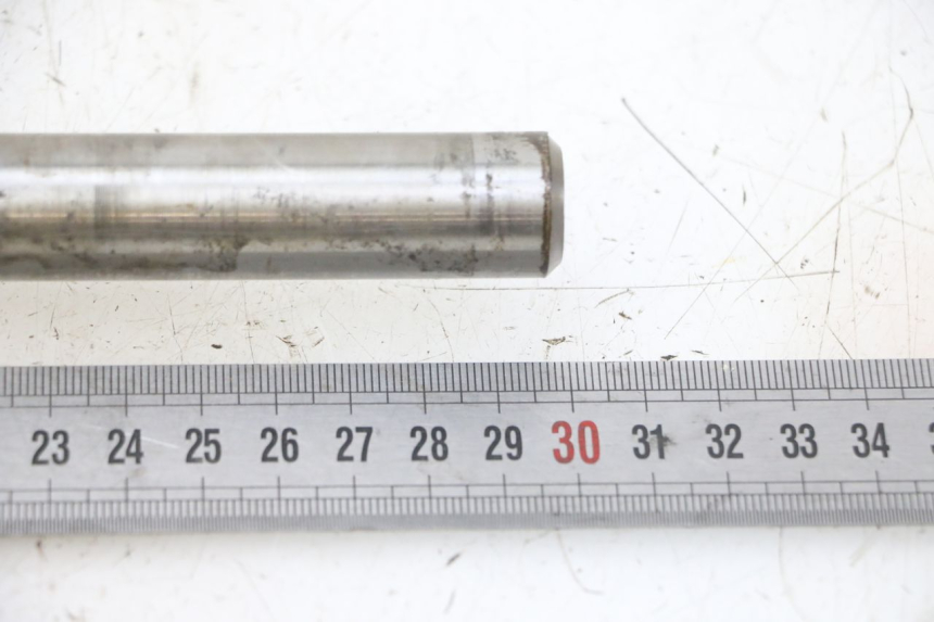 photo de EJE BASCULANTE TRIUMPH SPRINT 900 (1995 - 1998) - Zoom estado de uso